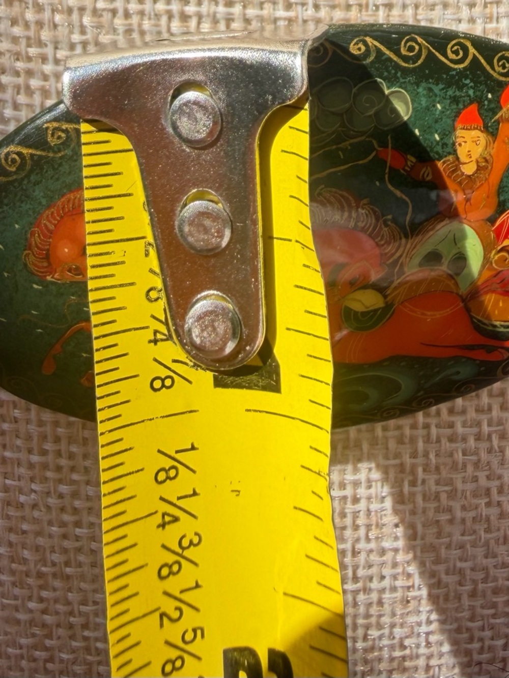 Hand-Painted Russian-Style Oval Lacquer Brooch with Horses - Green, Red, Yellow - Picture 5 of 5